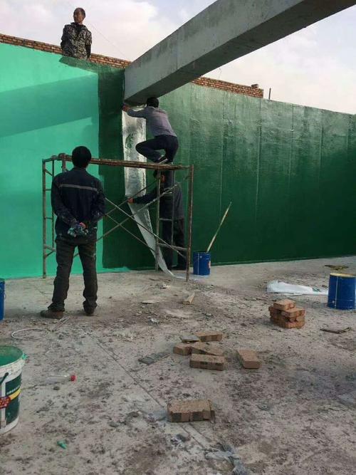 巫山针对老旧车间地面普遍存在的起砂、裂缝问题