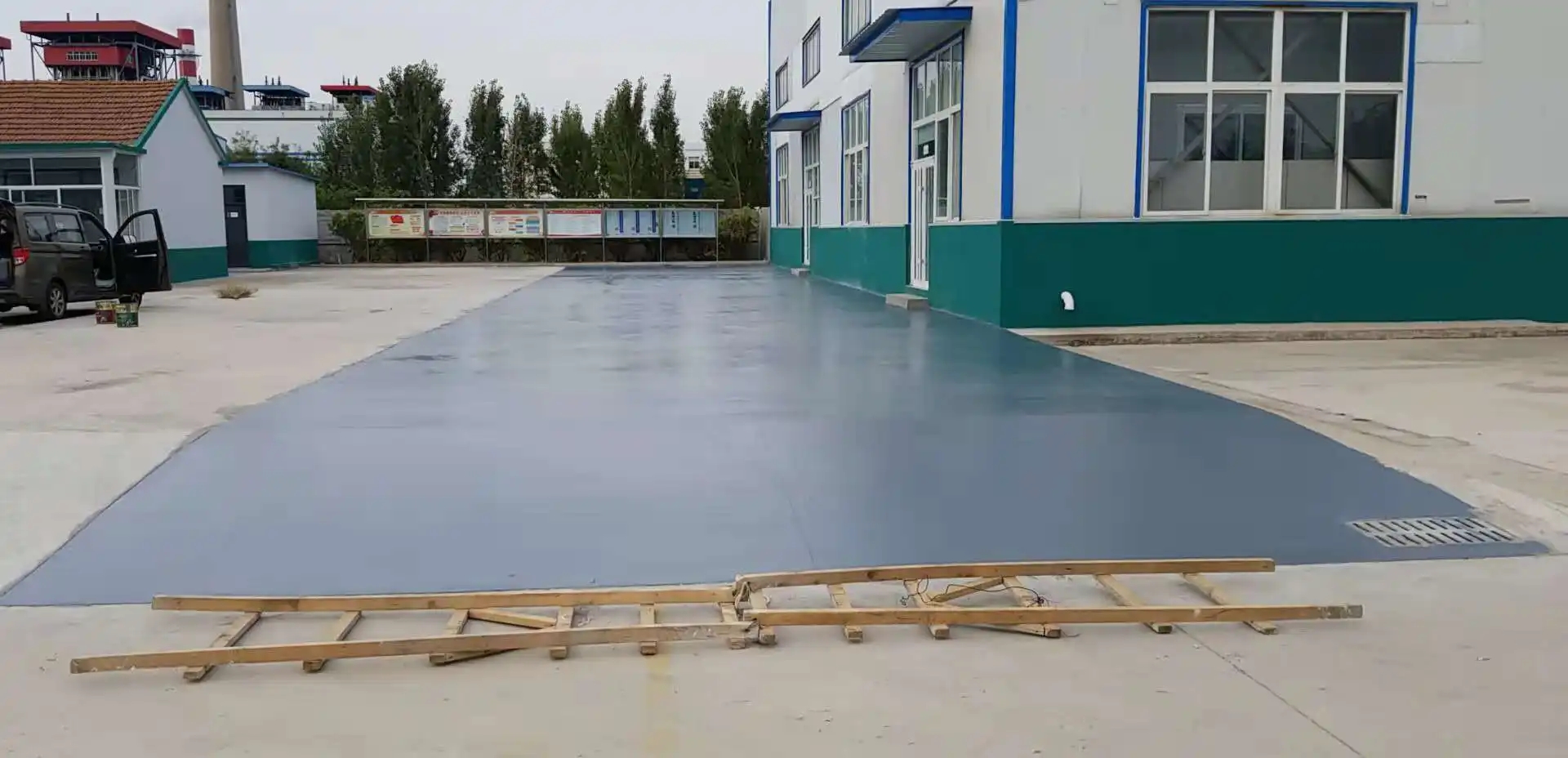 巫山车间厂房地坪漆修补翻新